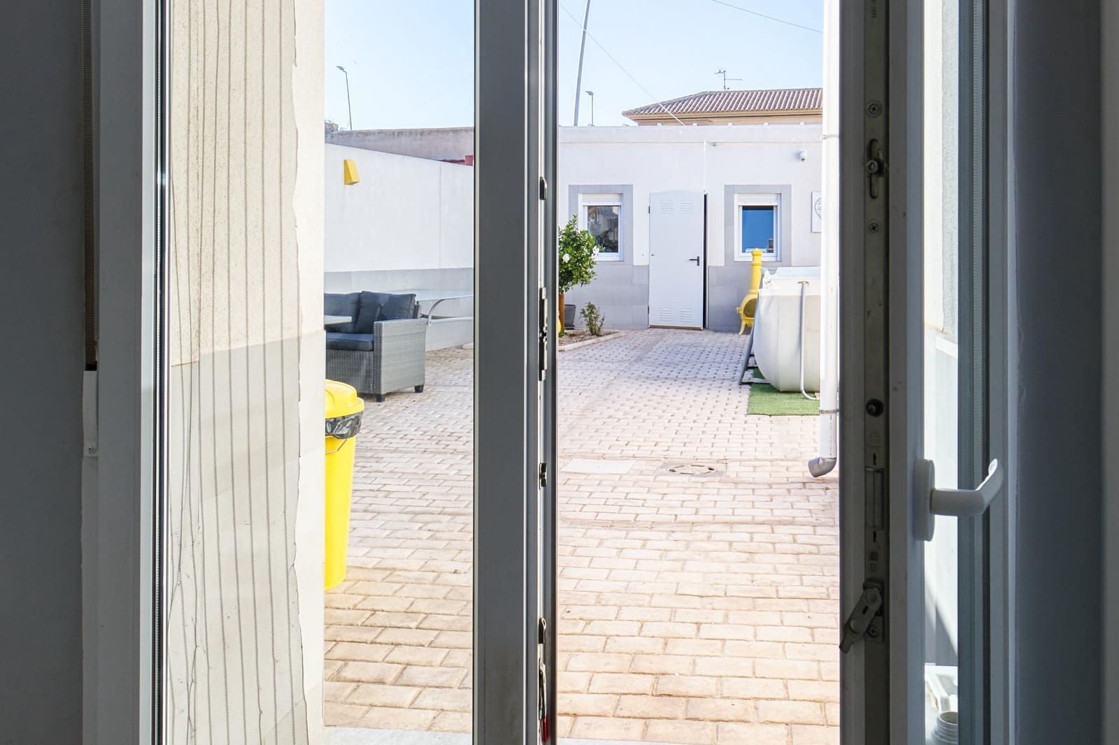 Pareado de 3 habitaciones en San Cayetano en venta con garaje - 320.000 € (Ref: 10086159)