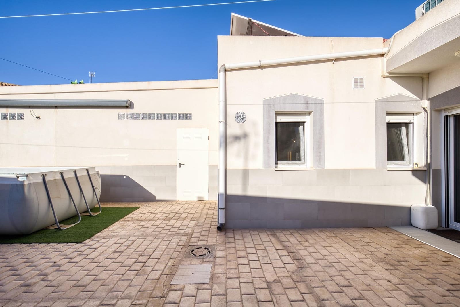 Pareado de 3 habitaciones en San Cayetano en venta con garaje - 320.000 € (Ref: 10086159)