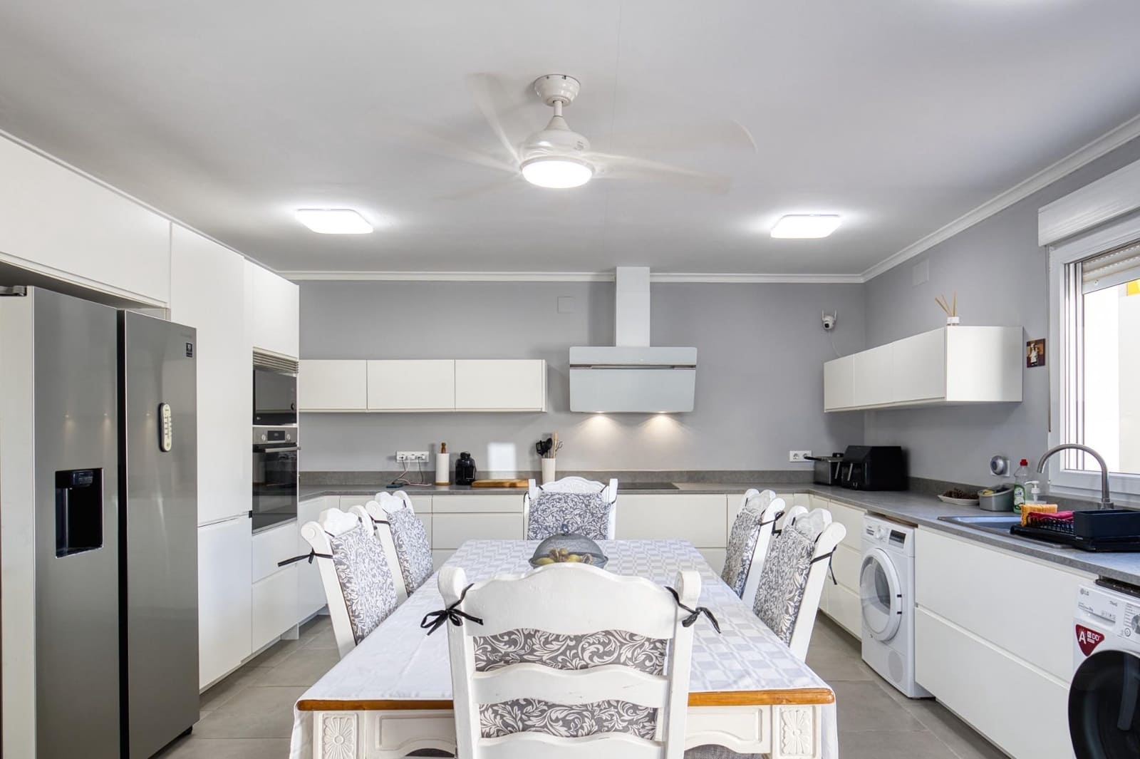 Pareado de 3 habitaciones en San Cayetano en venta con garaje - 320.000 € (Ref: 10086159)