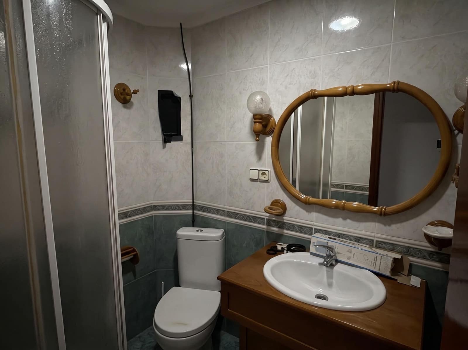 Piso de 4 habitaciones en Canals en venta - 95.000 € (Ref: 10094634)