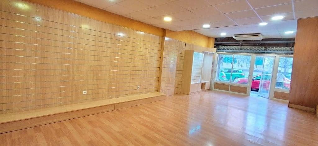 Local Commercial à louer à Alicante ville - 900 € (Ref: 10098411)