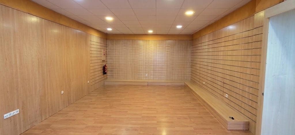 Local Commercial à louer à Alicante ville - 900 € (Ref: 10098411)