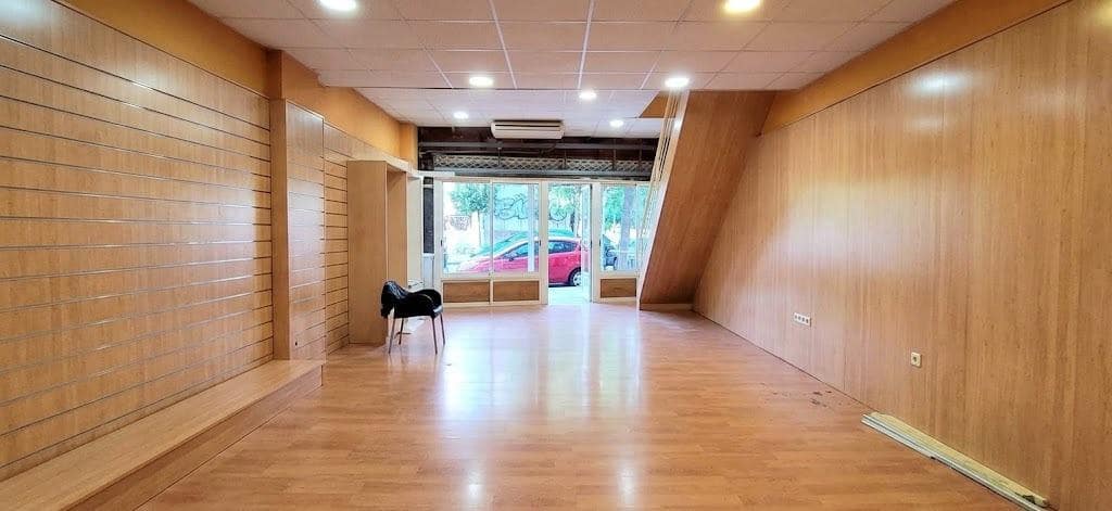 Local Commercial à louer à Alicante ville - 900 € (Ref: 10098411)
