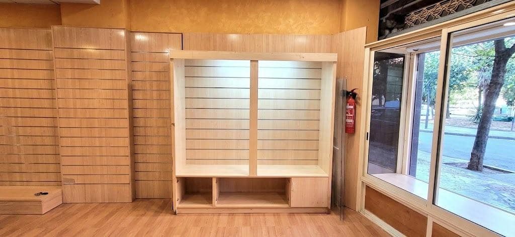 Local Commercial à louer à Alicante ville - 900 € (Ref: 10098411)
