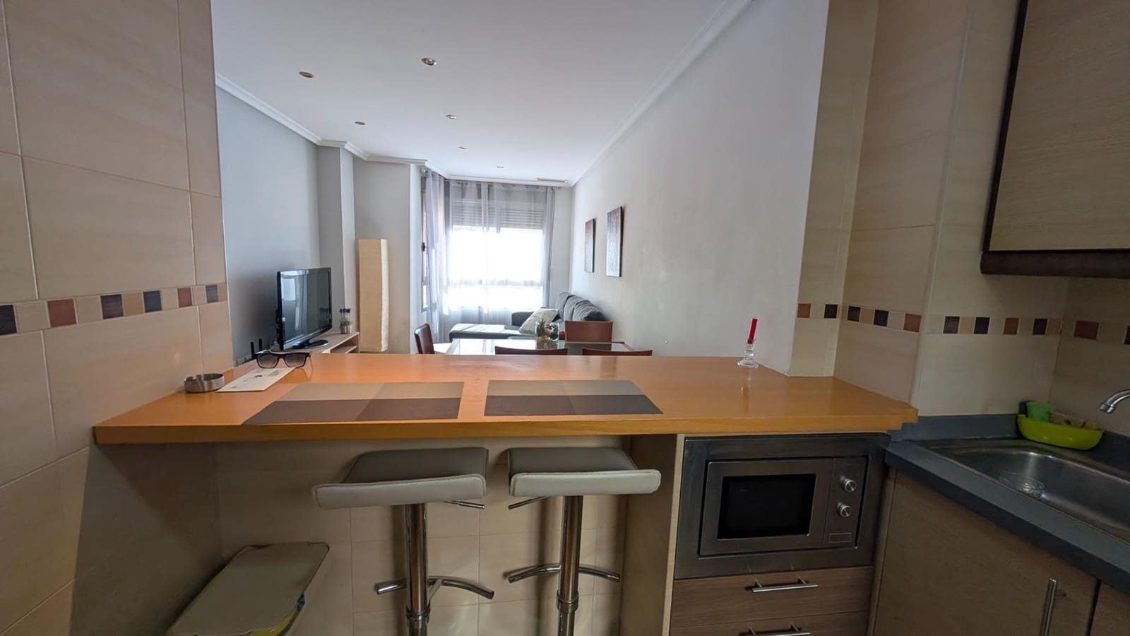 2 soveværelse Lejlighed til leje i Elche / Elx - € 850 (Ref: 10098412)