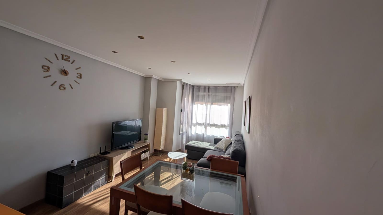 2 soveværelse Lejlighed til leje i Elche / Elx - € 850 (Ref: 10098412)