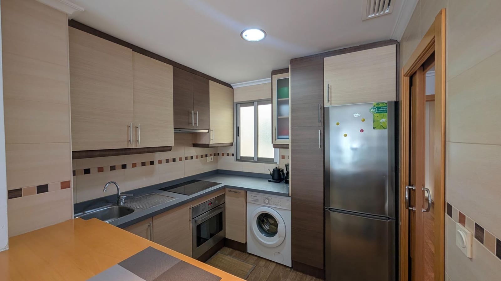2 soveværelse Lejlighed til leje i Elche / Elx - € 850 (Ref: 10098412)