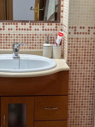 Apartamento de 2 habitaciones en Playa de Muchavista, El Campello en venta con piscina garaje - 289.000 € (Ref: 10098413)