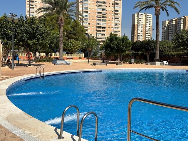 Apartamento de 2 habitaciones en Playa de Muchavista, El Campello en venta con piscina garaje - 289.000 € (Ref: 10098413)