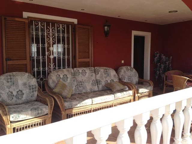 Chalet de 3 habitaciones en Finestrat en alquiler con piscina - 3.490 € (Ref: 10100442)