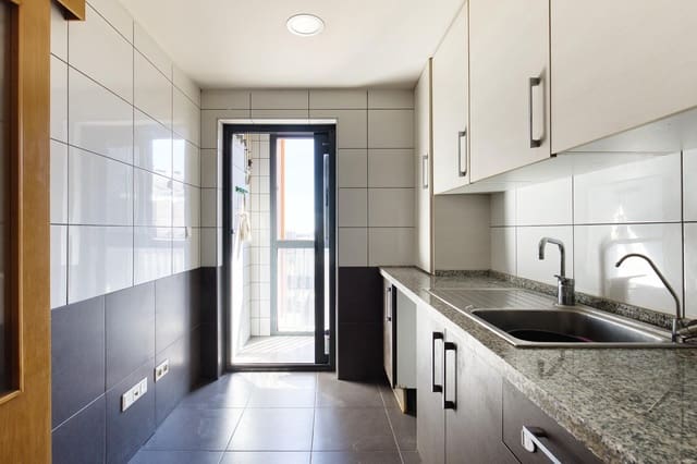 3 sypialnia Mieszkanie na sprzedaż w Elche / Elx z garażem - 230 000 € (Ref: 10100443)
