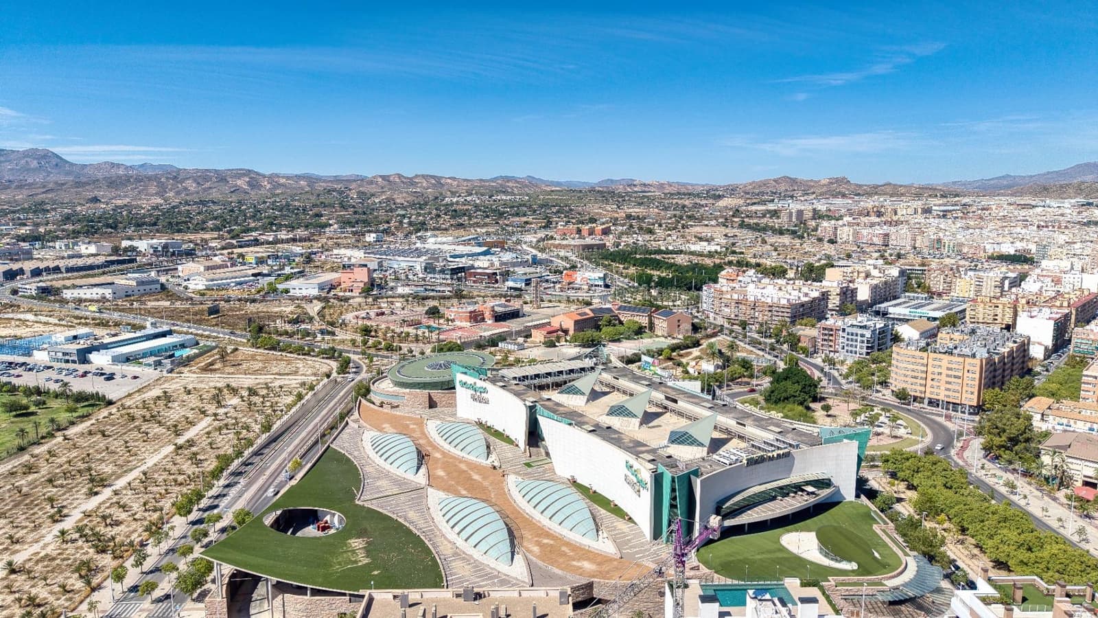 3 sypialnia Mieszkanie na sprzedaż w Elche / Elx z garażem - 230 000 € (Ref: 10100443)