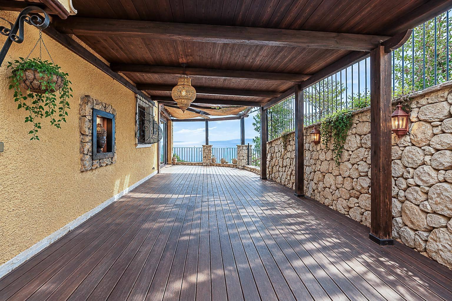 3 soveværelse Bungalow til salg i El Campello med swimmingpool garage - € 650.000 (Ref: 10100444)