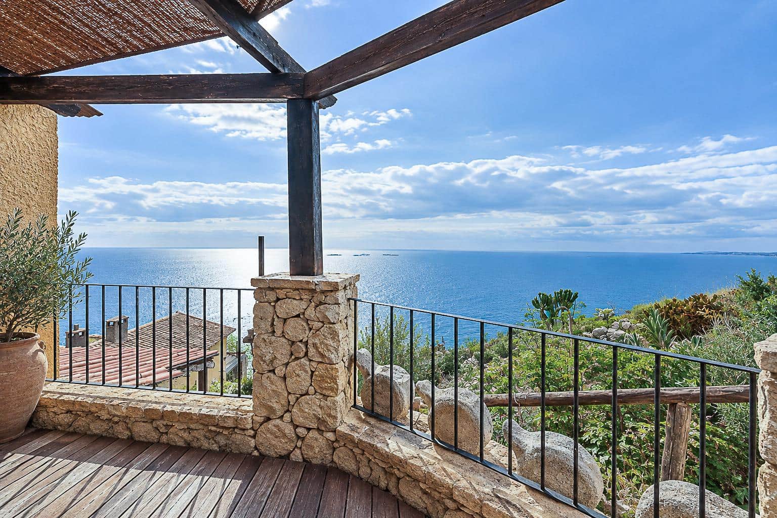 3 soveværelse Bungalow til salg i El Campello med swimmingpool garage - € 650.000 (Ref: 10100444)