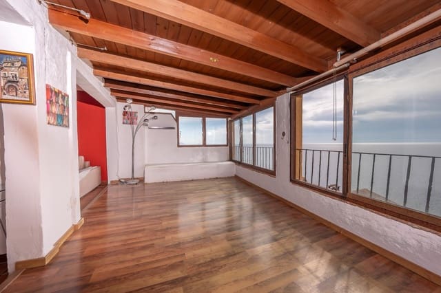 3 Zimmer Bungalow zu verkaufen in El Campello mit Pool Garage - 650.000 € (Ref: 10100444)
