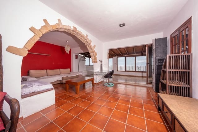 3 Zimmer Bungalow zu verkaufen in El Campello mit Pool Garage - 650.000 € (Ref: 10100444)