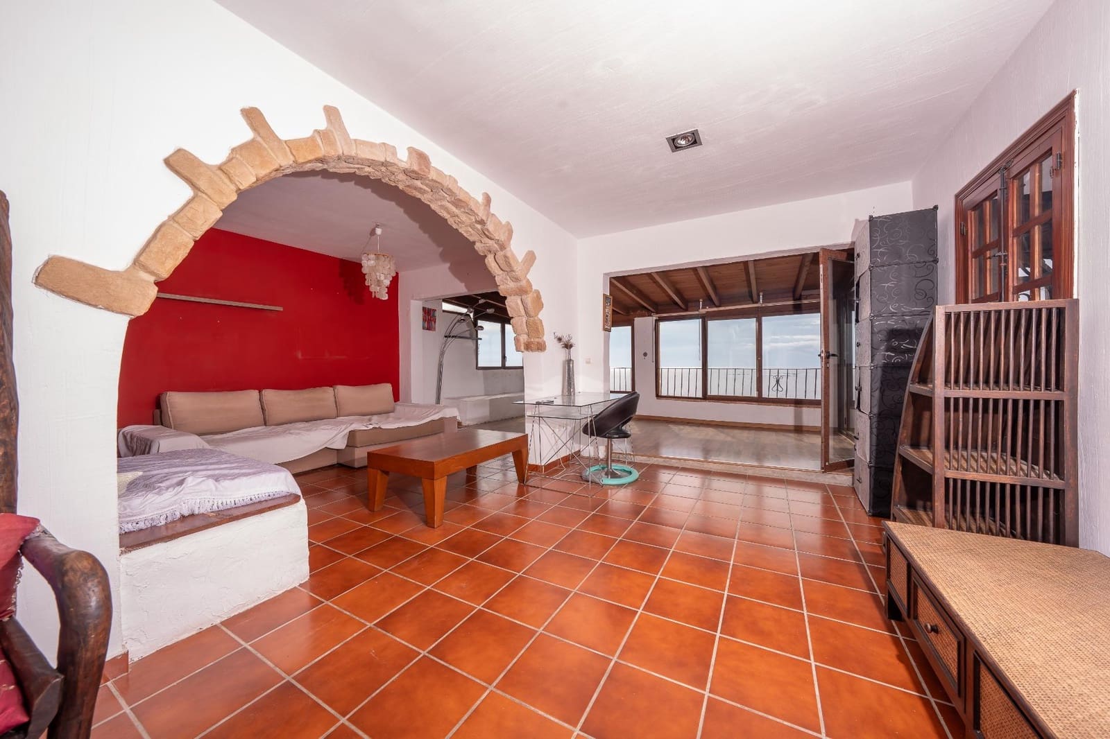 3 bedroom Bungalow for sale in El Campello with pool garage - € 650,000 (Ref: 10100444)