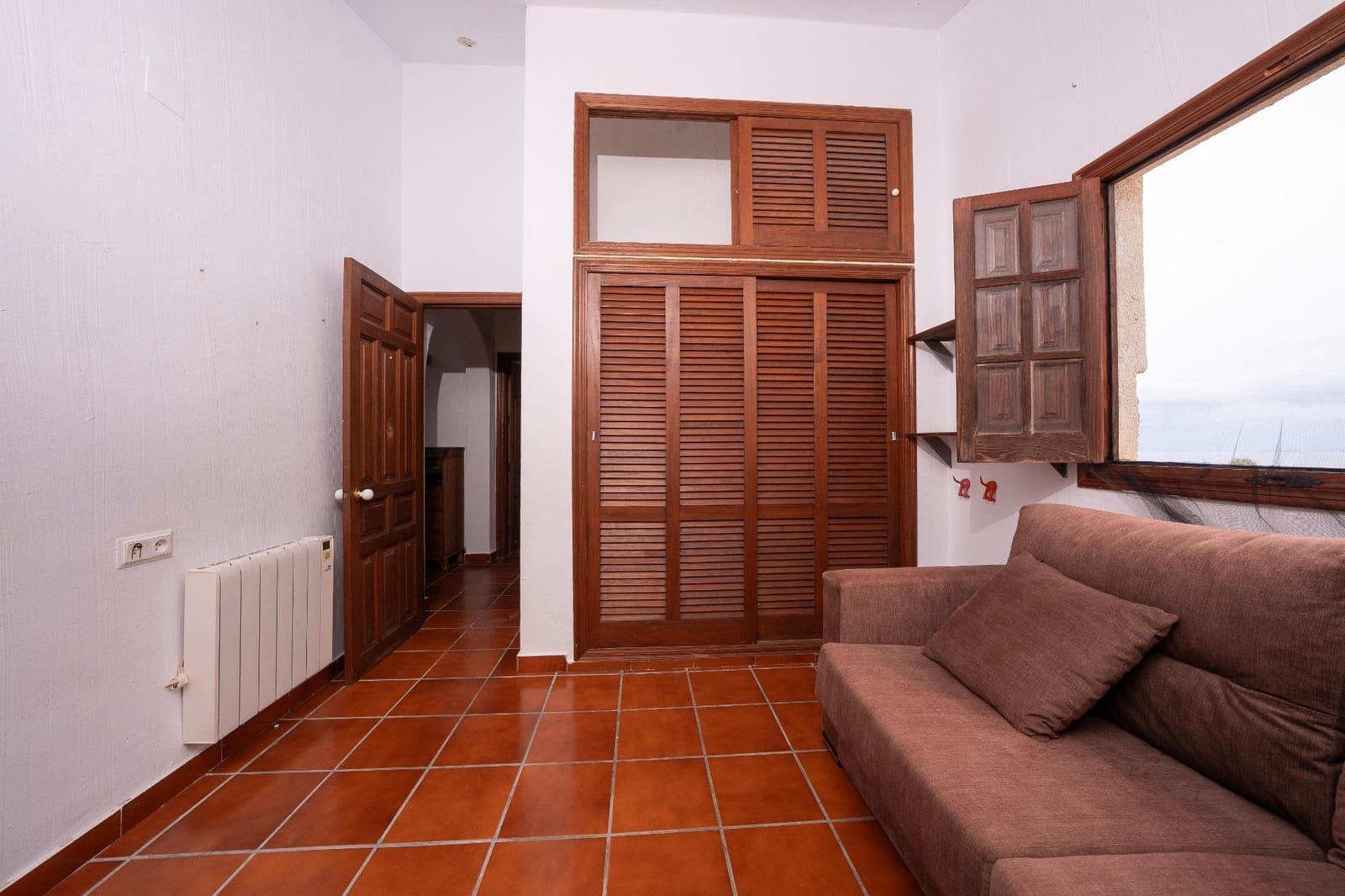 3 bedroom Bungalow for sale in El Campello with pool garage - € 650,000 (Ref: 10100444)