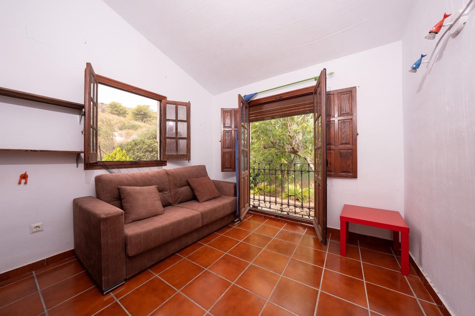 3 bedroom Bungalow for sale in El Campello with pool garage - € 650,000 (Ref: 10100444)
