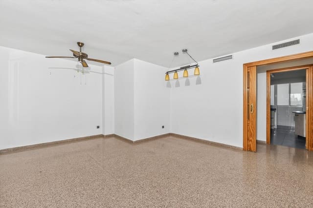 2 chambre Penthouse à vendre à Alicante ville avec garage - 220 000 € (Ref: 10115876)