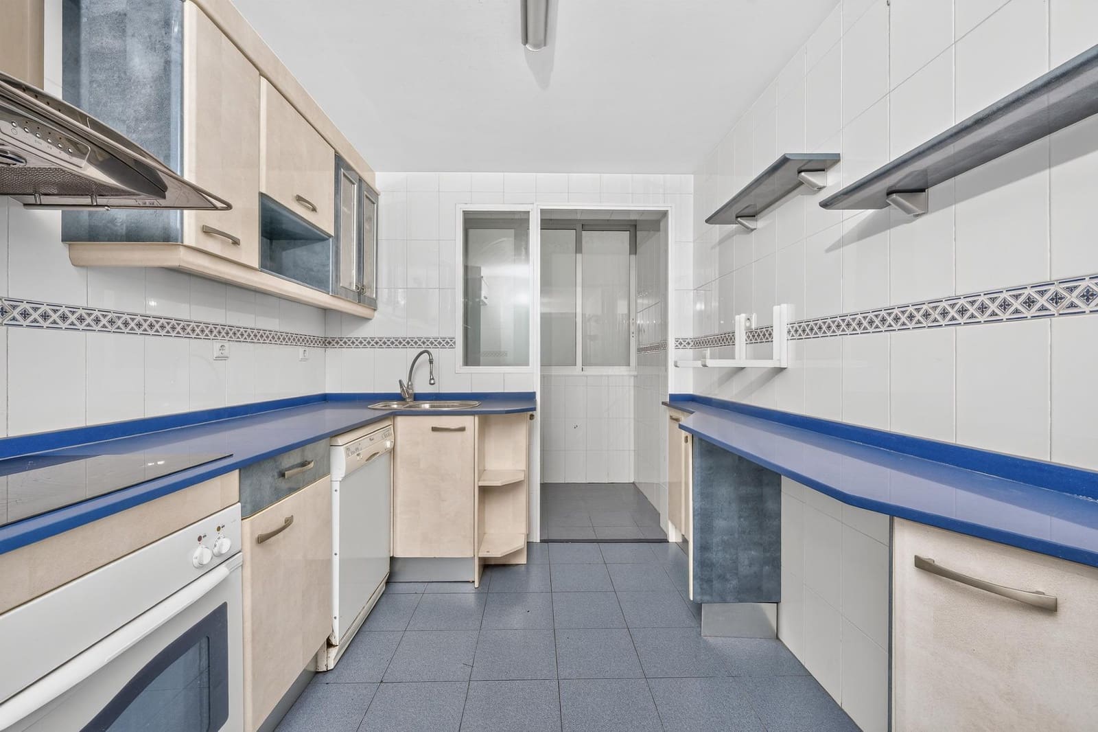 2 chambre Penthouse à vendre à Alicante ville avec garage - 220 000 € (Ref: 10115876)