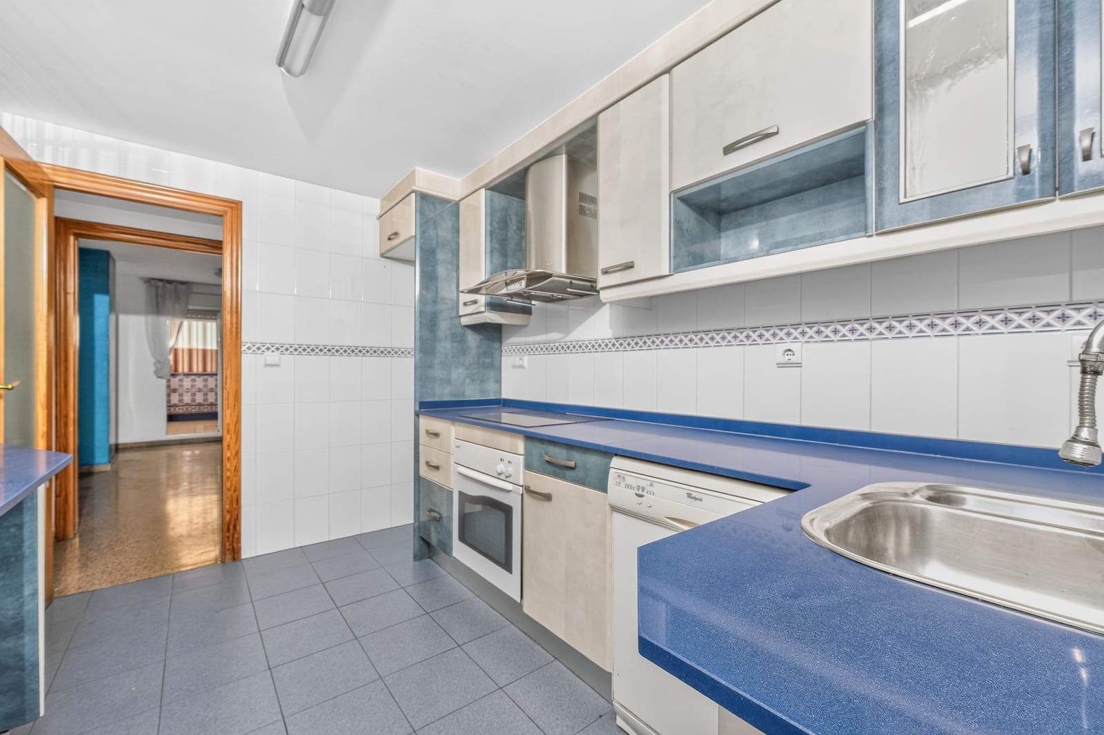 2 chambre Penthouse à vendre à Alicante ville avec garage - 220 000 € (Ref: 10115876)