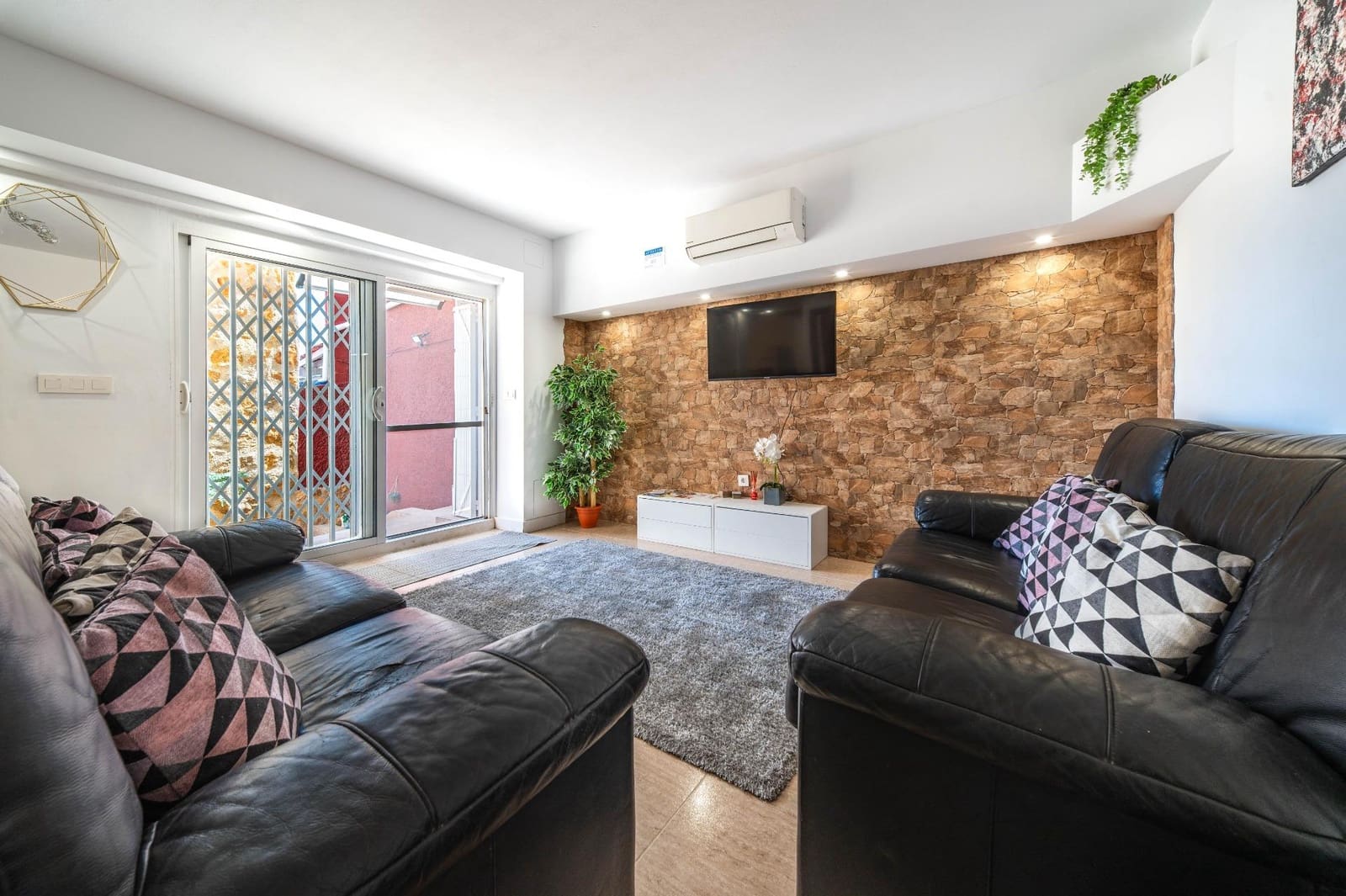 7 sypialnia Willa na sprzedaż w Monforte del Cid z basenem - 800 000 € (Ref: 10115877)