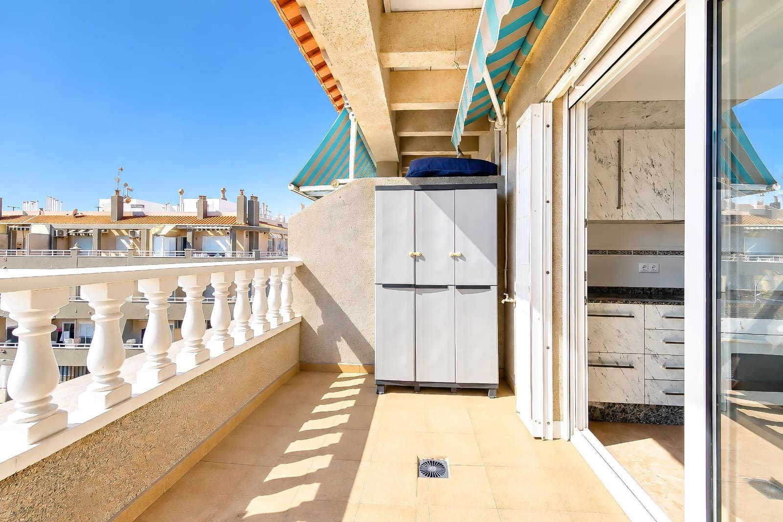 3 soverom Penthouse til salgs i Torrevieja - € 225 000 (Ref: 10129489)