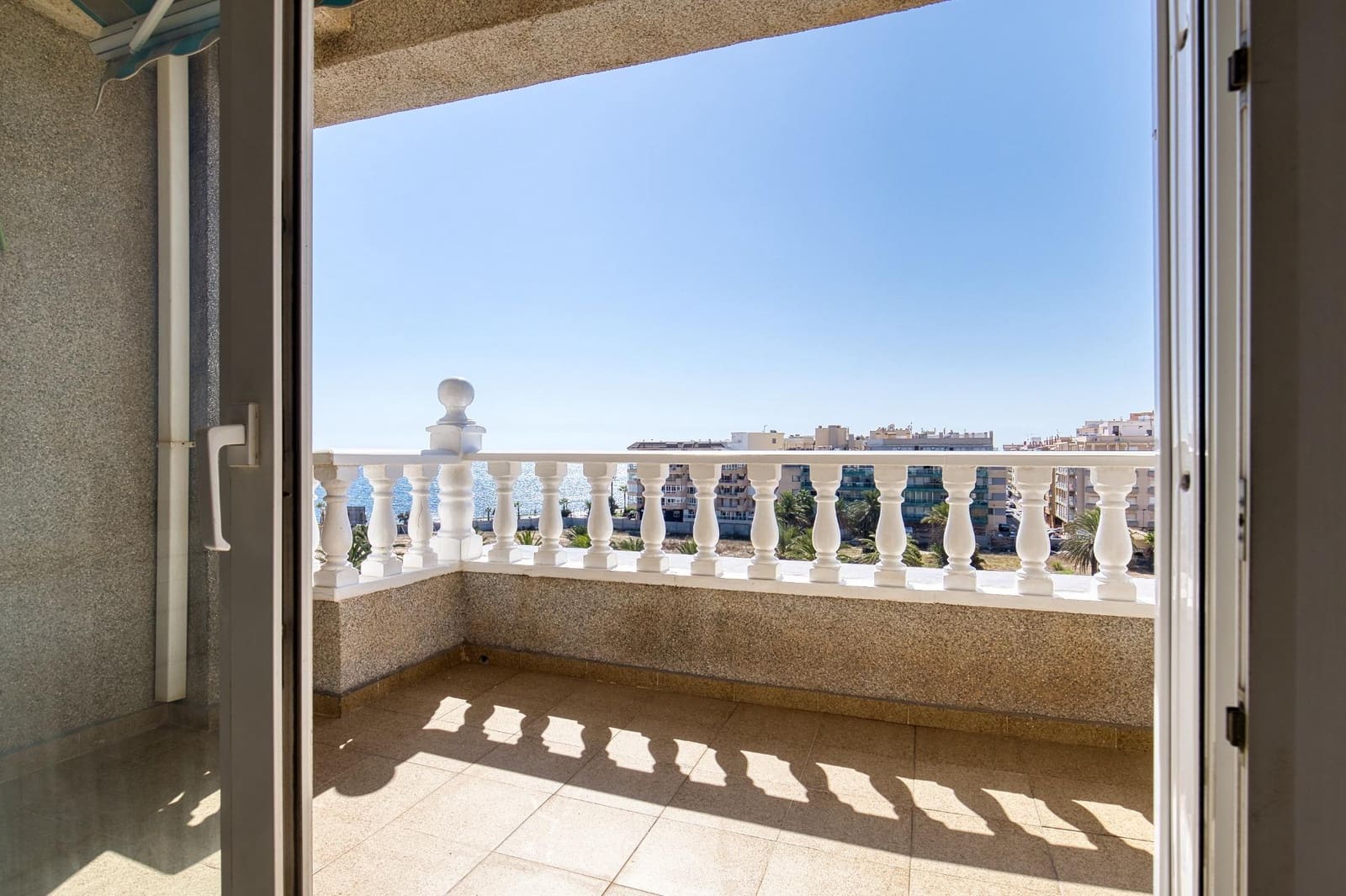 3 soverom Penthouse til salgs i Torrevieja - € 225 000 (Ref: 10129489)