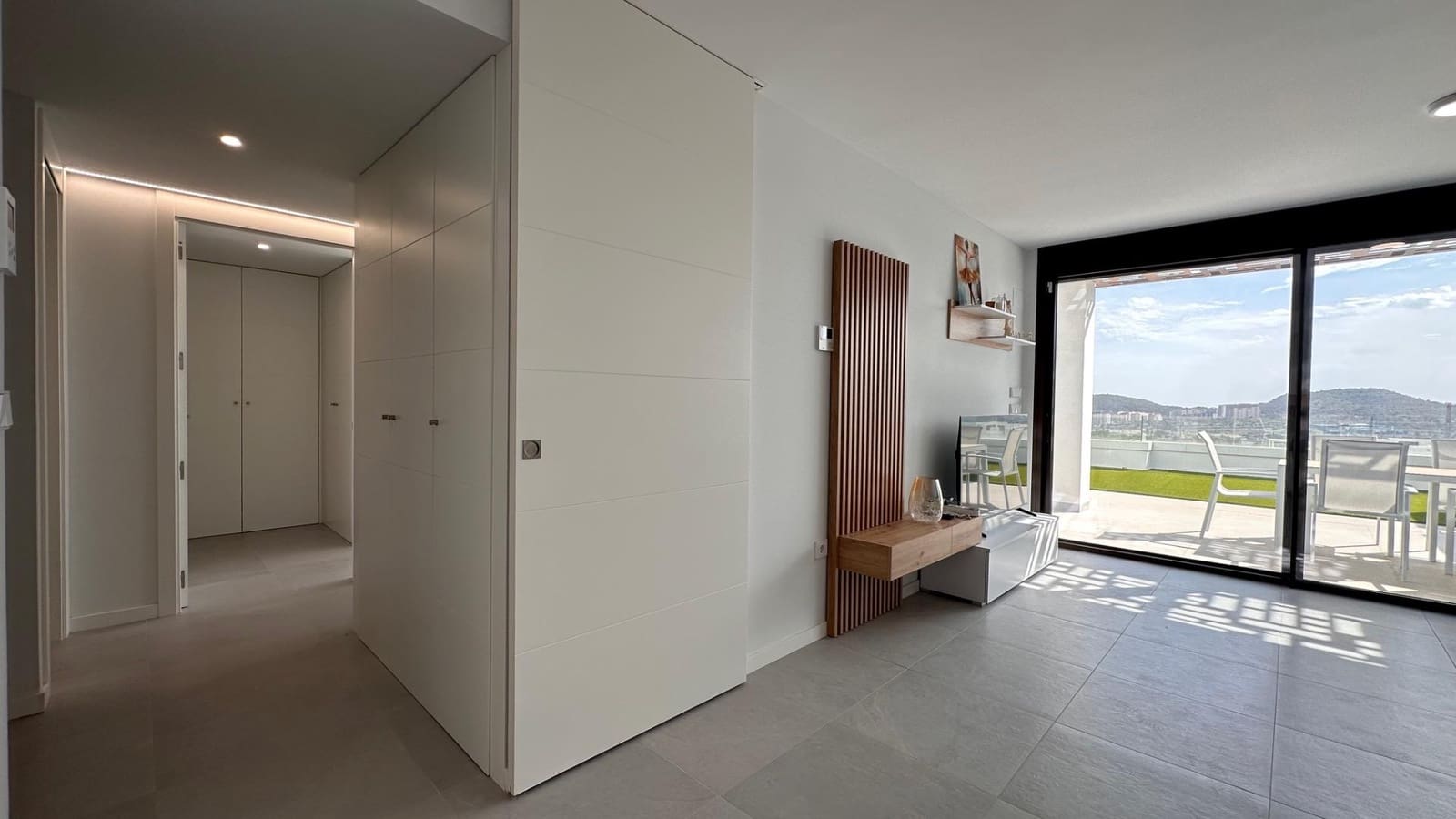 2 bedroom Apartment for rent in Finestrat with pool garage - € 1,850 (Ref: 10131996)