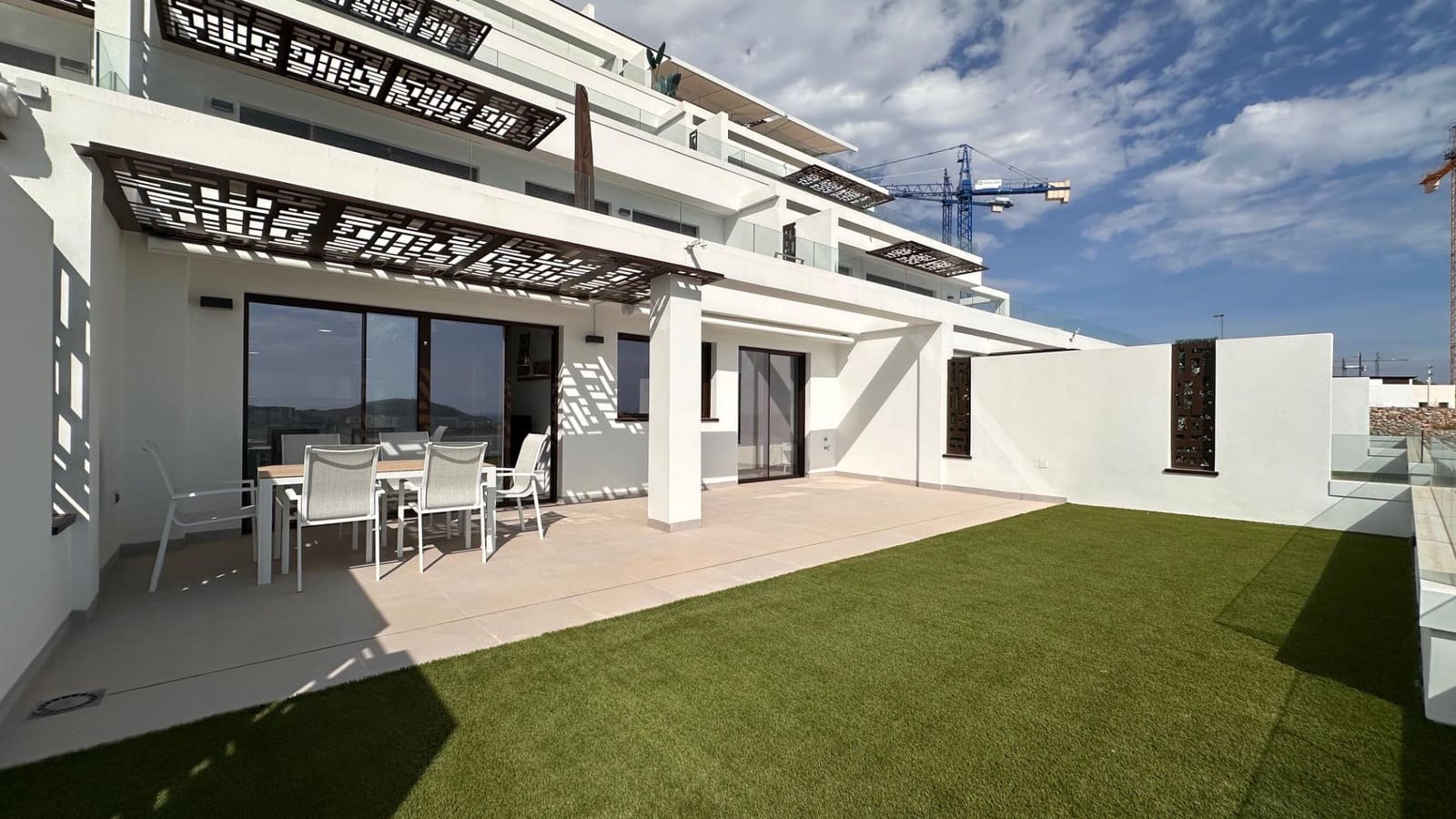 2 bedroom Apartment for rent in Finestrat with pool garage - € 1,850 (Ref: 10131996)