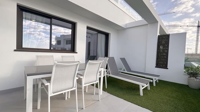Apartamento de 2 habitaciones en Balcón de Finestrat - Terra Marina, Finestrat en alquiler con piscina garaje - 2.050 € (Ref: 10131996)