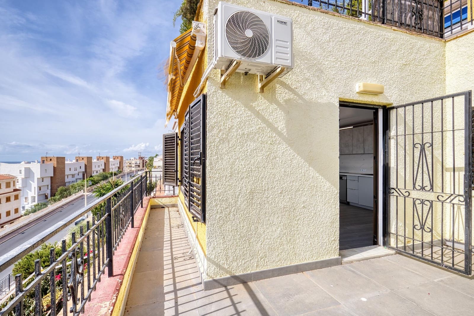 2 soverom Leilighet til salgs i Santa Pola - € 225 000 (Ref: 10142620)