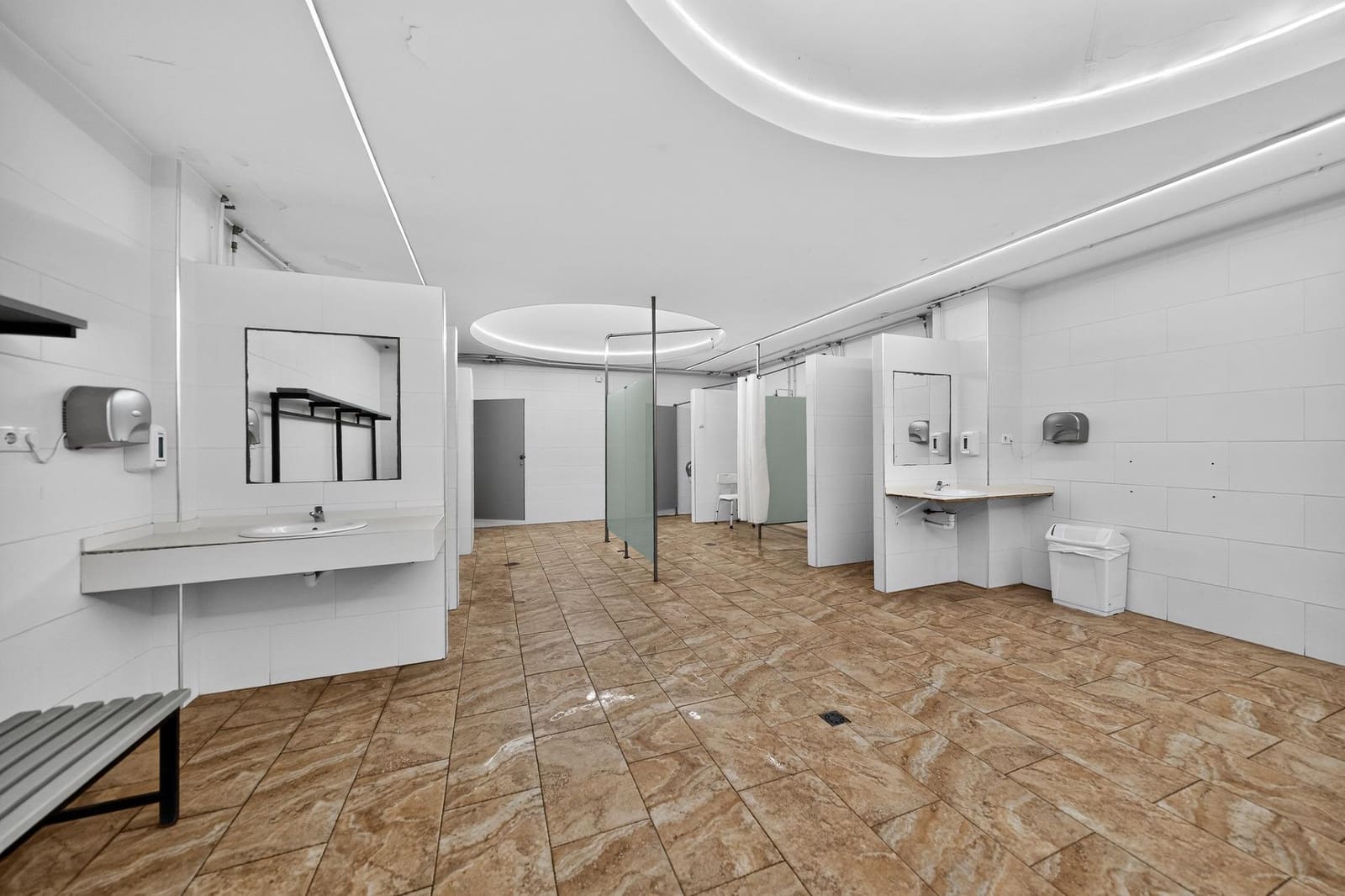 3 soverom Leilighet til salgs i Alicante by med svømmebasseng - € 250 000 (Ref: 10142621)