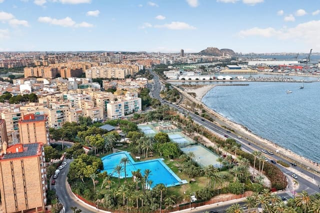 3 soverom Leilighet til salgs i Alicante by med svømmebasseng - € 250 000 (Ref: 10142621)
