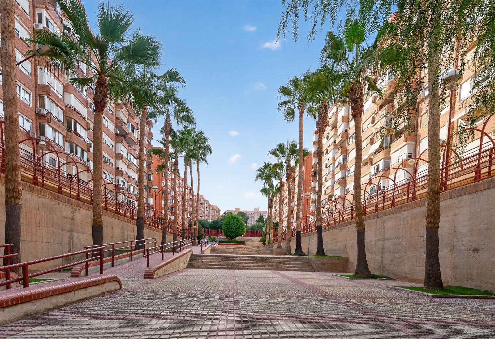 3 soverom Leilighet til salgs i Alicante by med svømmebasseng - € 250 000 (Ref: 10142621)