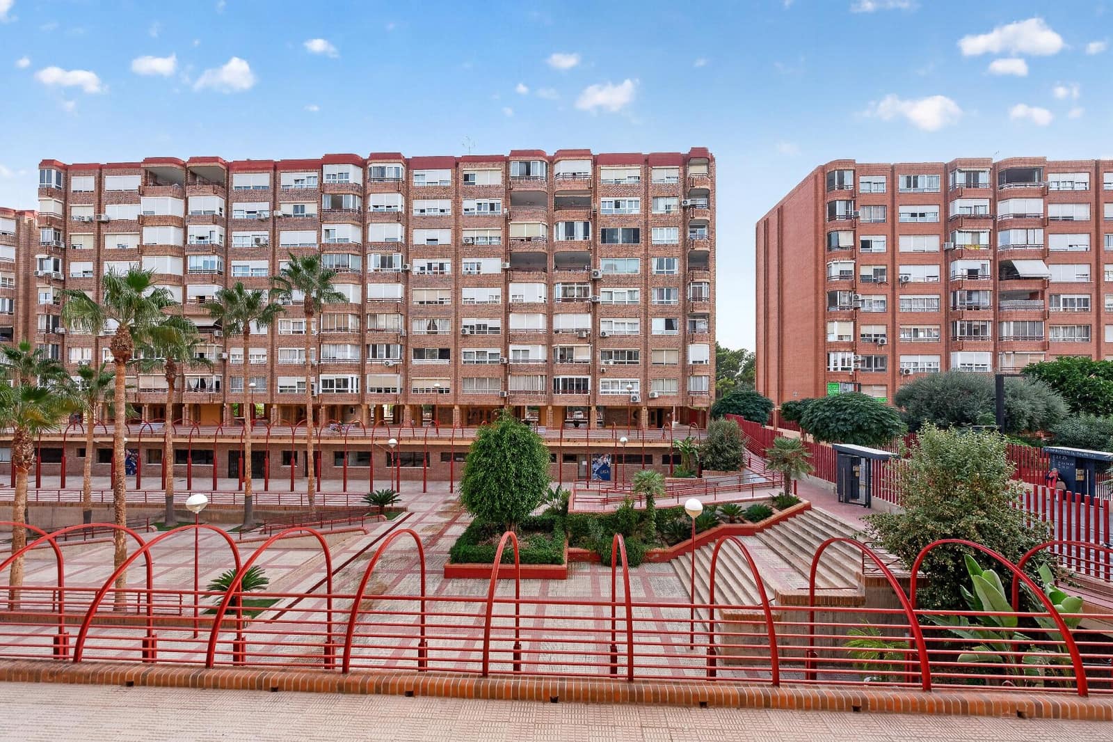 3 soverom Leilighet til salgs i Alicante by med svømmebasseng - € 250 000 (Ref: 10142621)