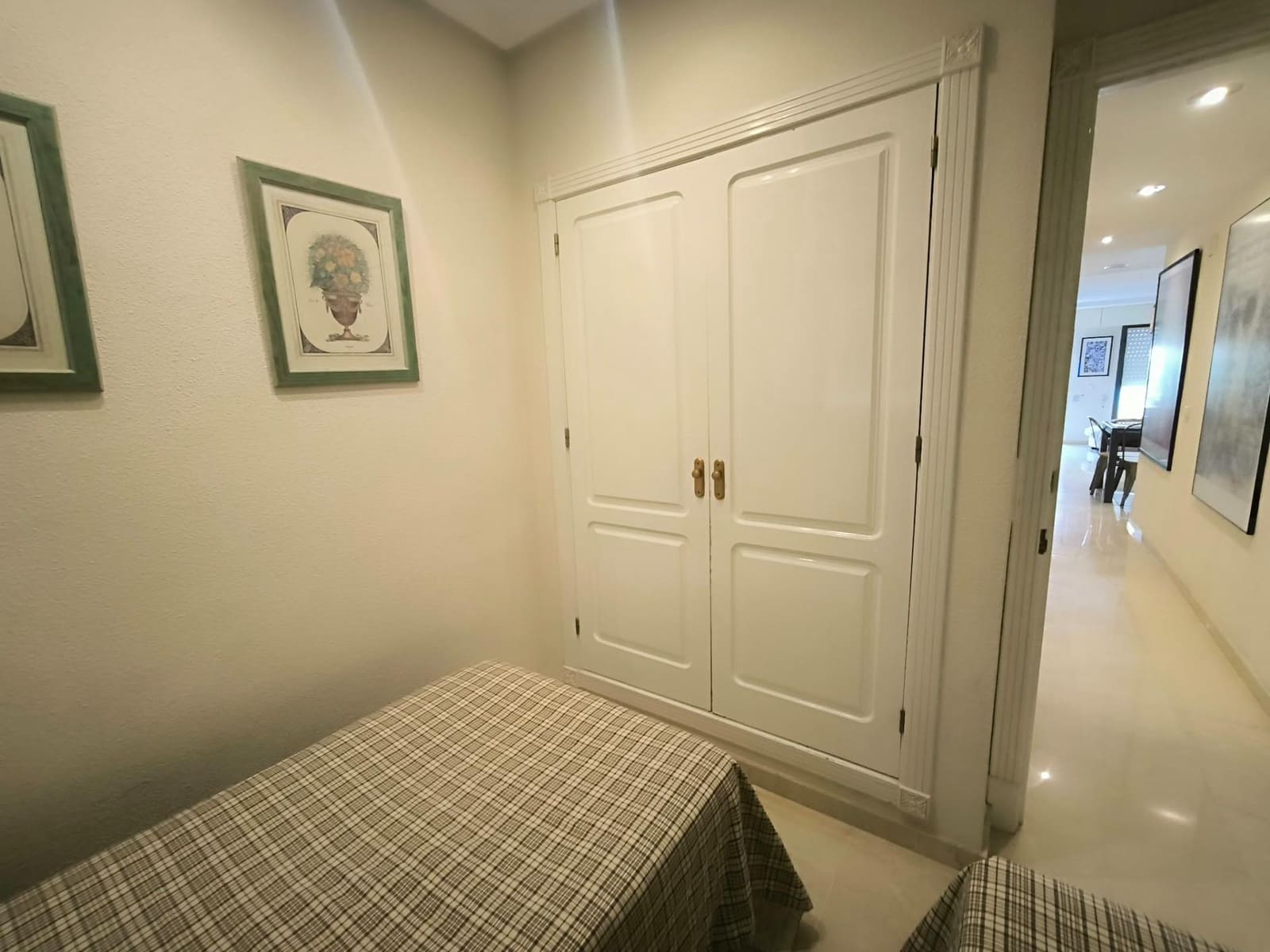 3 bedroom Flat for rent in Santa Pola with pool garage - € 1,500 (Ref: 10142622)