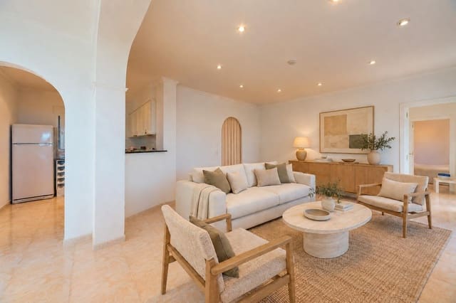 3 soveværelse Villa til salg i Dénia med swimmingpool - € 590.000 (Ref: 10155288)