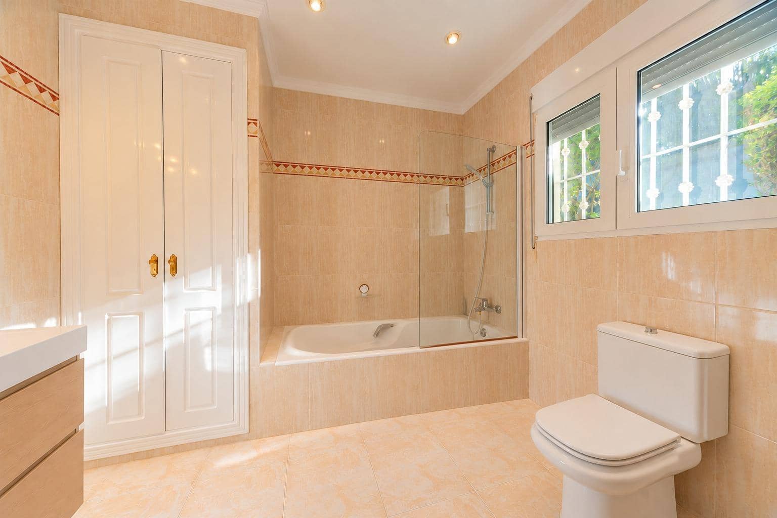 3 soveværelse Villa til salg i Denia med swimmingpool - € 590.000 (Ref: 10155288)