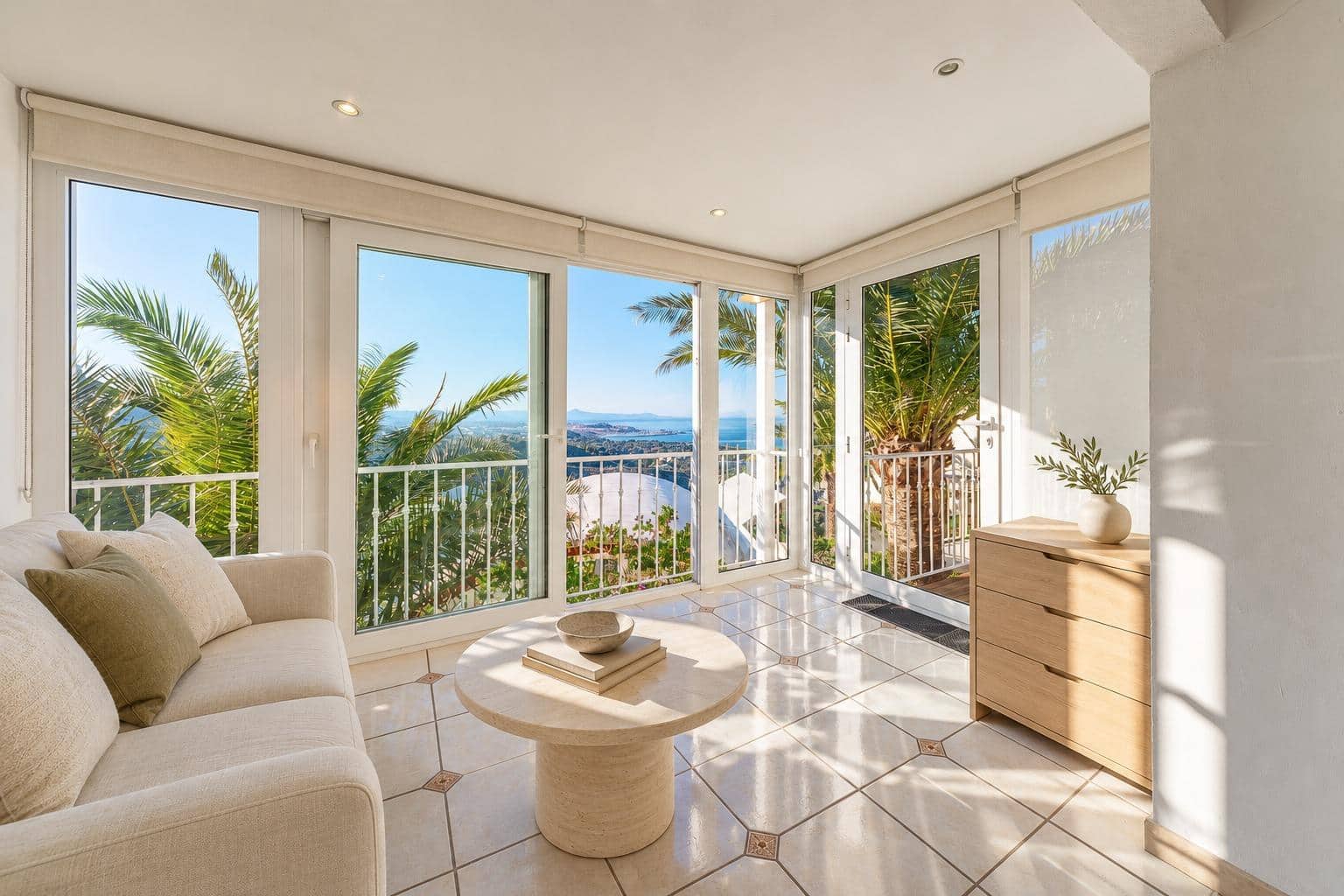 3 soveværelse Villa til salg i Denia med swimmingpool - € 590.000 (Ref: 10155288)