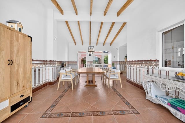 3 soverom Villa til salgs i Muchamiel / Mutxamel med svømmebasseng - € 585 500 (Ref: 10157915)