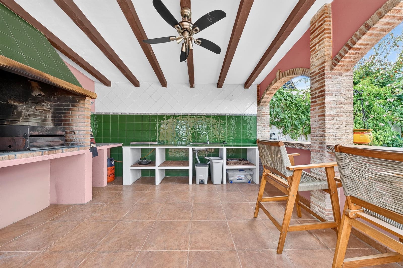 3 bedroom Villa for sale in Muchamiel / Mutxamel with pool - € 585,500 (Ref: 10157915)