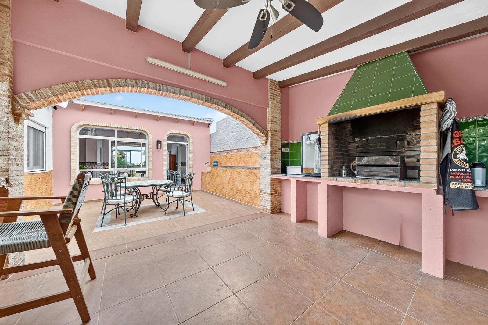 3 bedroom Villa for sale in Muchamiel / Mutxamel with pool - € 585,500 (Ref: 10157915)