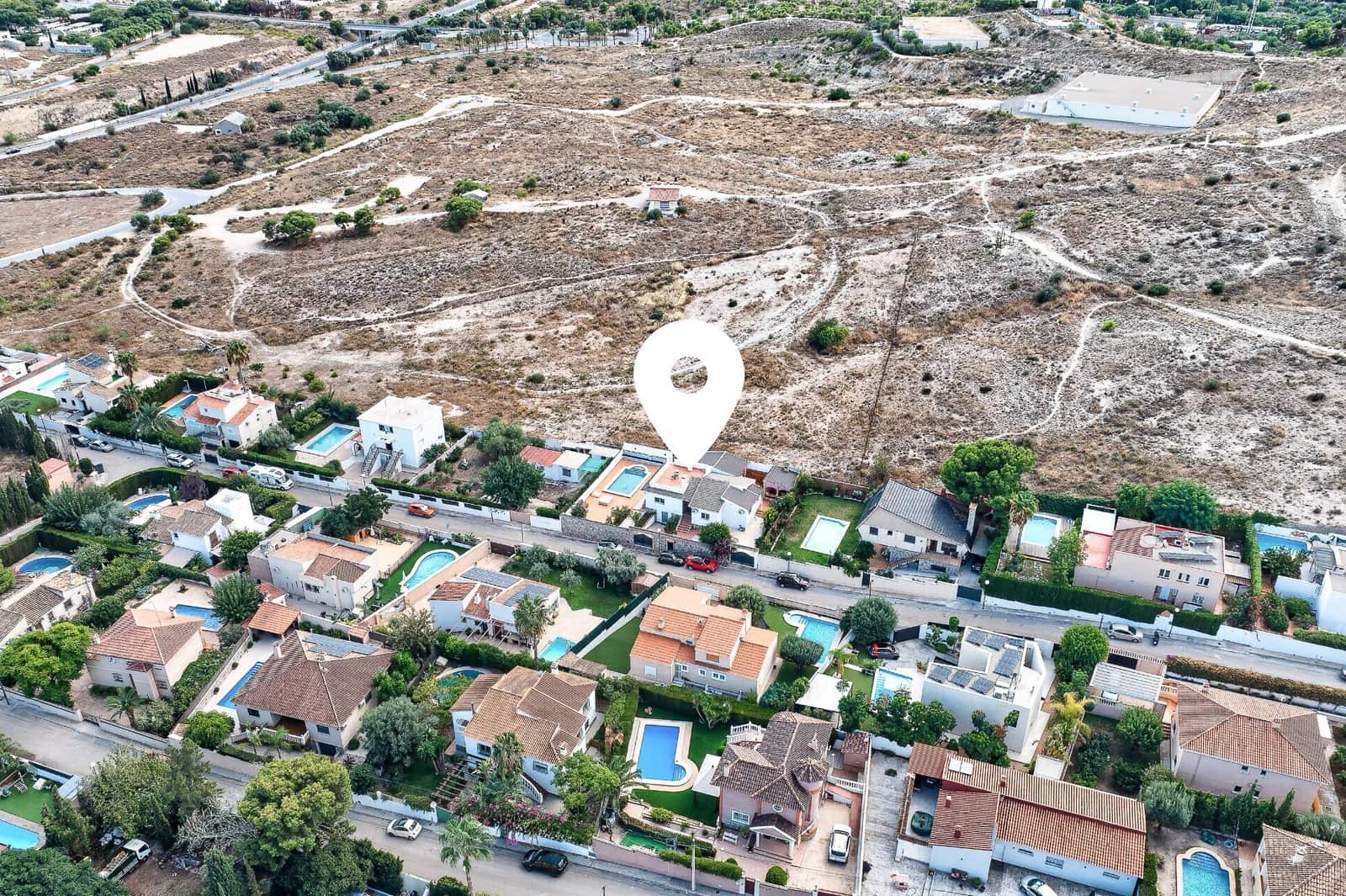 3 bedroom Villa for sale in Muchamiel / Mutxamel with pool - € 585,500 (Ref: 10157915)
