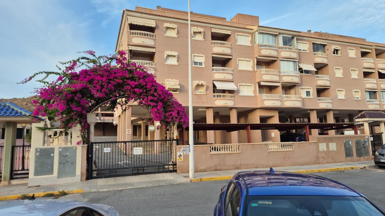 3 soveværelse Lejlighed til leje i Santa Pola med swimmingpool garage - € 700 (Ref: 10165043)