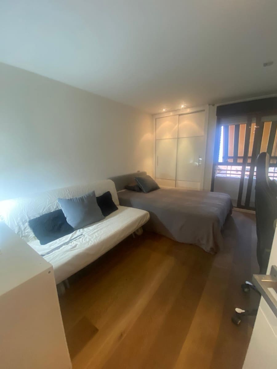 3 makuuhuone Asunto myytävänä paikassa Benidorm mukana uima-altaan - 495 000 € (Ref: 10166676)