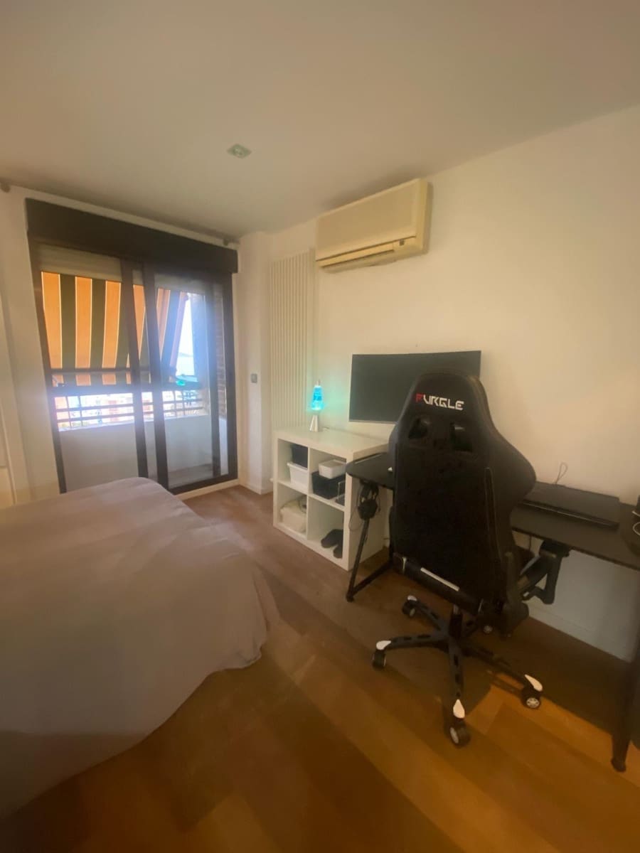 3 makuuhuone Asunto myytävänä paikassa Benidorm mukana uima-altaan - 495 000 € (Ref: 10166676)