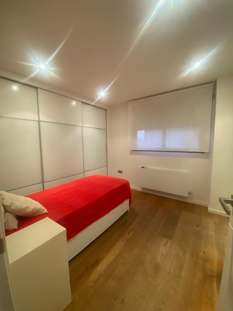 3 makuuhuone Asunto myytävänä paikassa Benidorm mukana uima-altaan - 495 000 € (Ref: 10166676)