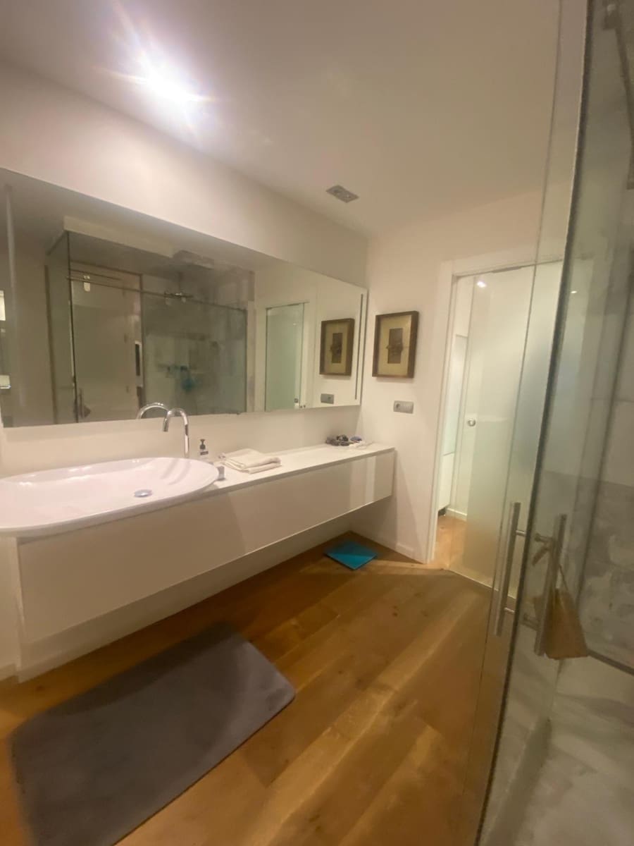 3 makuuhuone Asunto myytävänä paikassa Benidorm mukana uima-altaan - 495 000 € (Ref: 10166676)